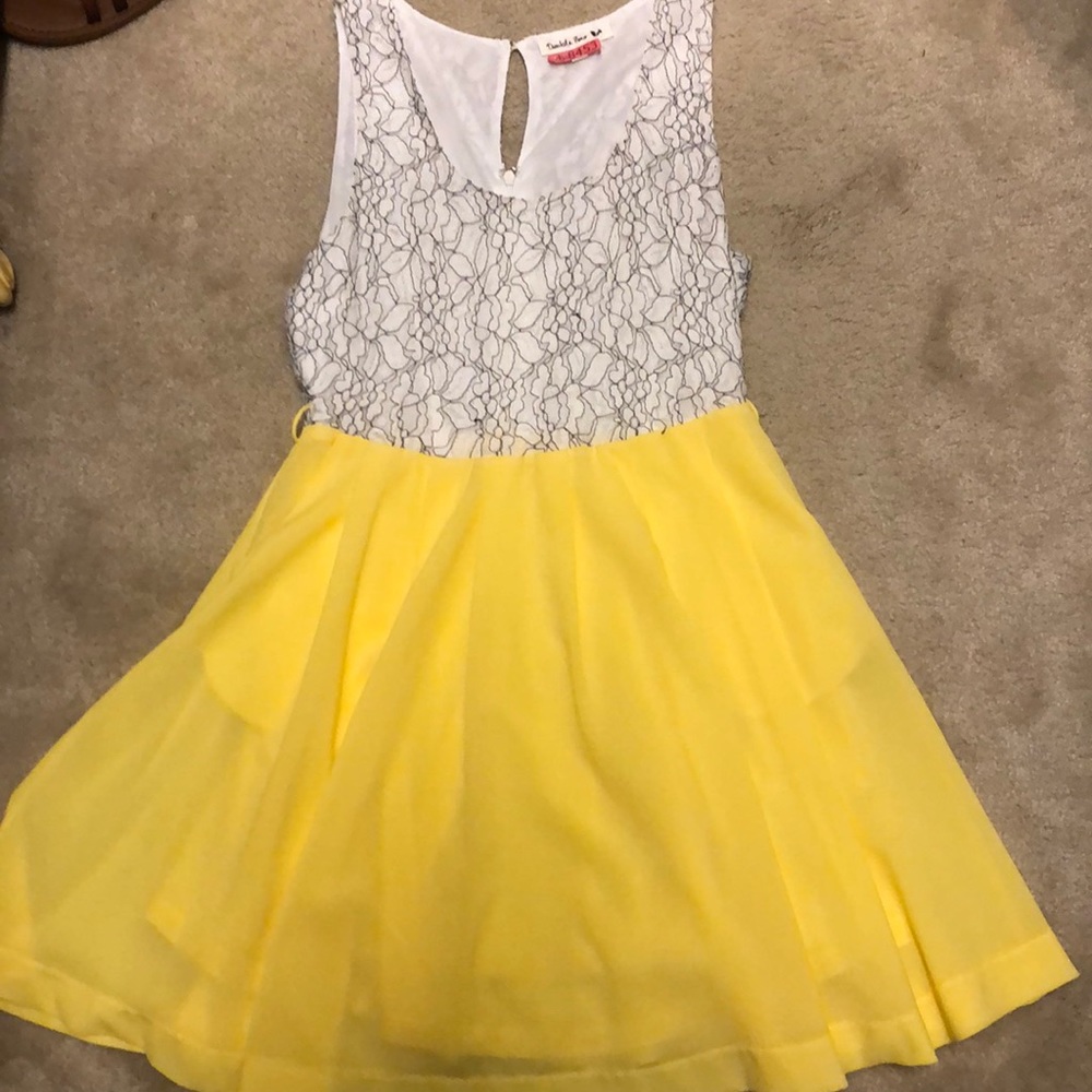 Lacy yellow dress